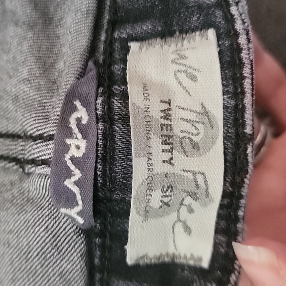 Free People We The Free Black Grey Denim Shorts 26 Curvy *Free With Purchase* - Picture 4 of 7